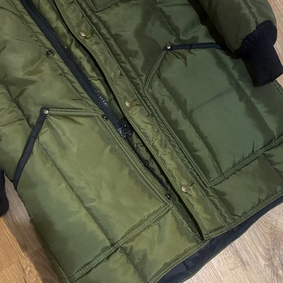 Stylish Olive Green Puffer Jacket